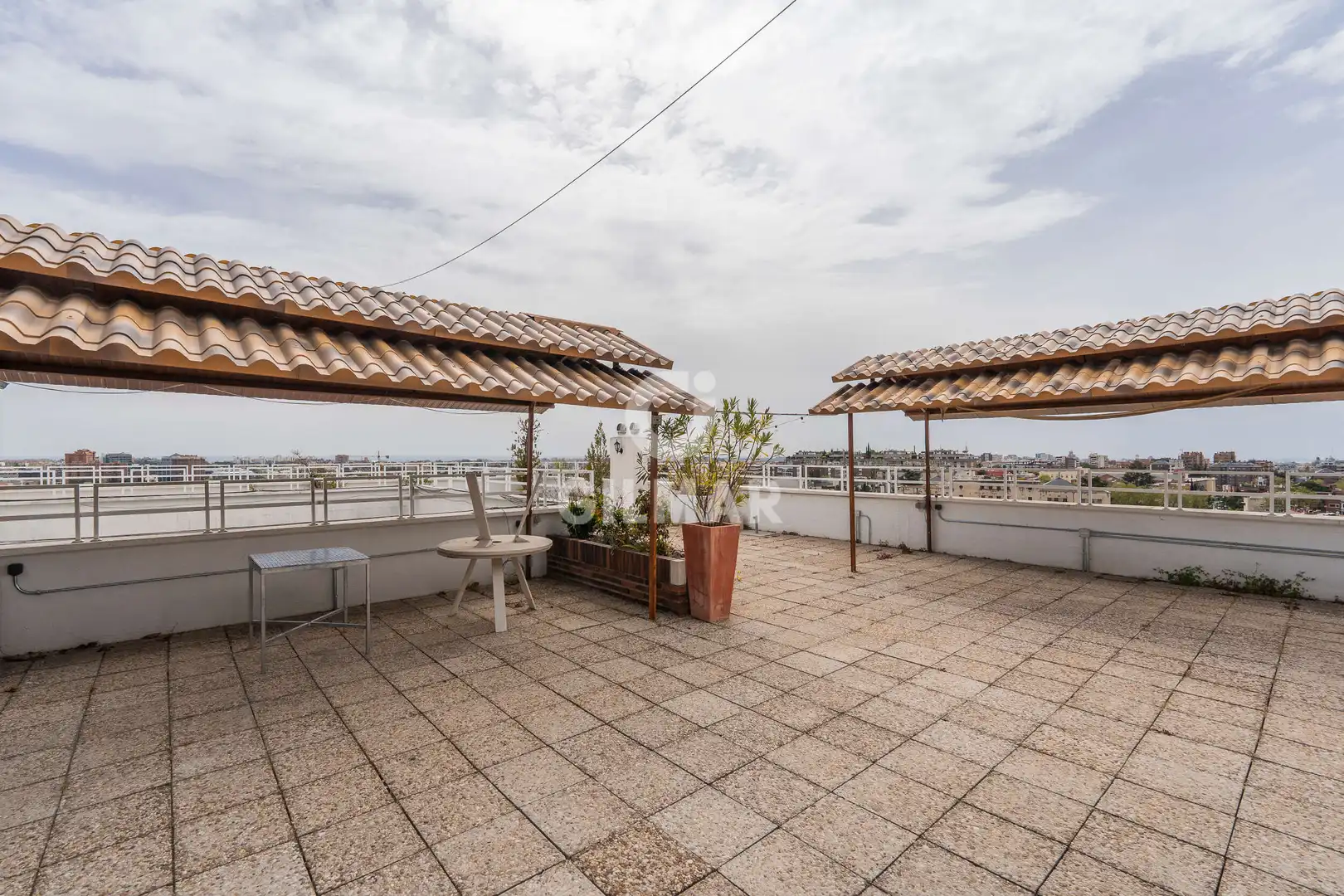 Terraza de Piso en venta en Madrid con Calefacción, Piscina y Balcón