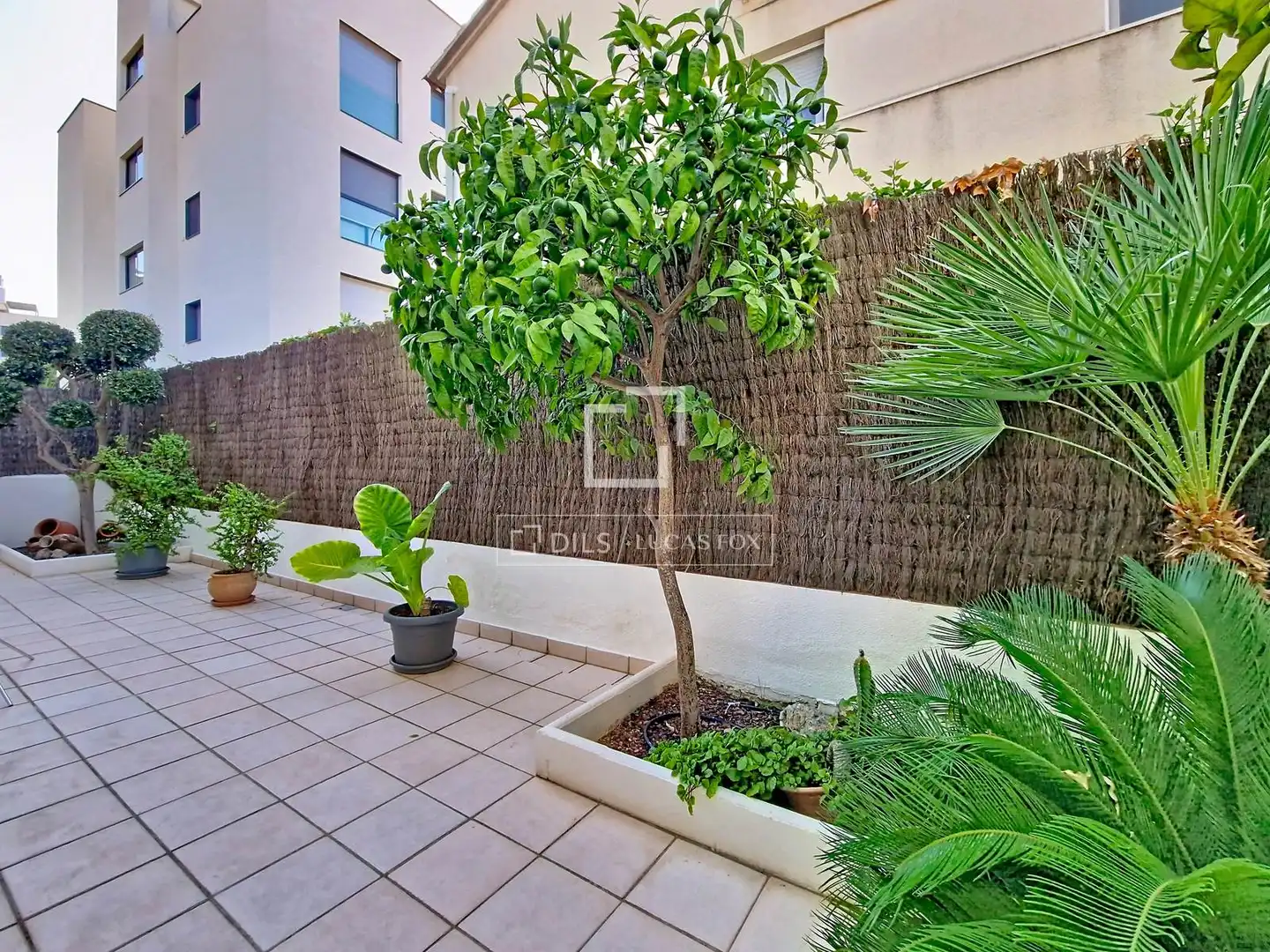 Terrace of Houses for sale in Vilanova i la Geltrú  with Air Conditioner, Heating and Private garden