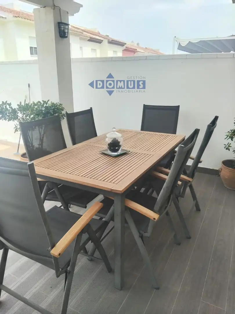 Terrace of Detached homes for rent in Ronda  with Terrace and Furnished