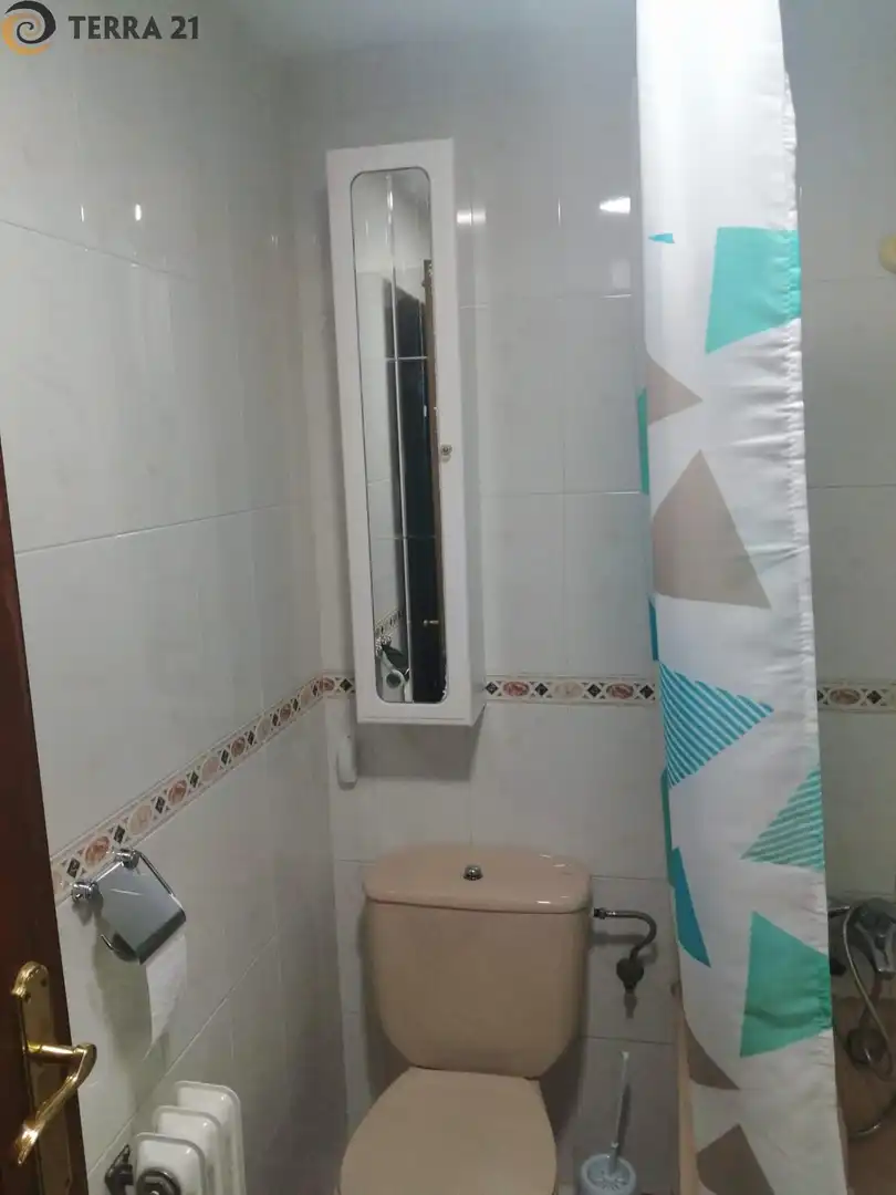 Baño de Piso de alquiler en Jaén con Terraza
