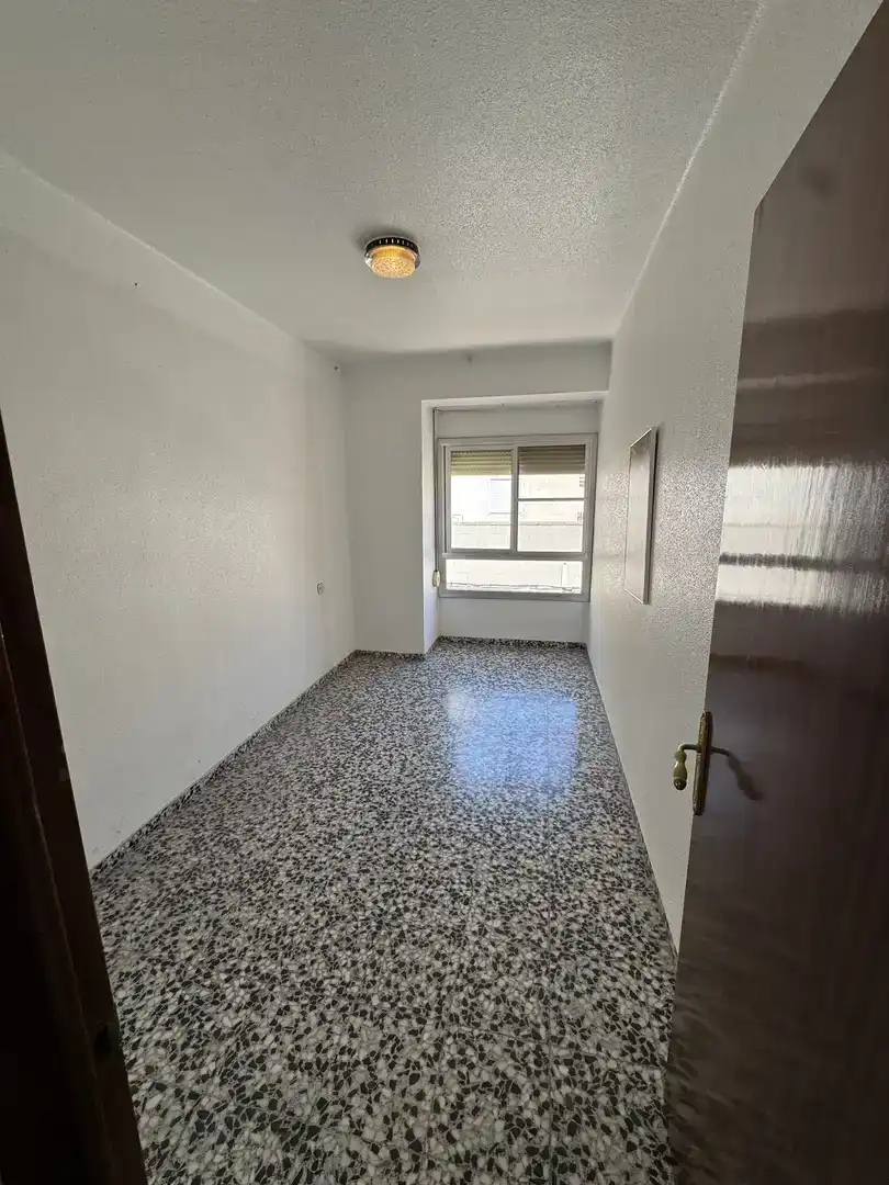 Habitación de Planta baja en venta en Sagunto / Sagunt