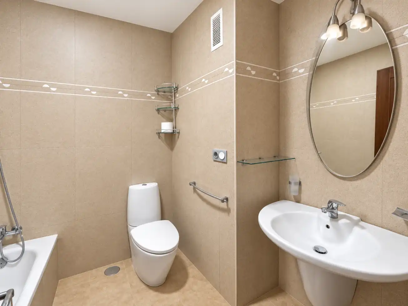 Apartamento con ascensor en venta en C. la Española, Cdad. Lineal, 28017 Madrid, España, imagen 9
