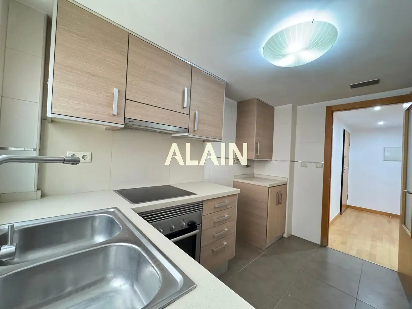 Cocina de Piso en venta en Mislata con Aire acondicionado, Calefacción y Parquet