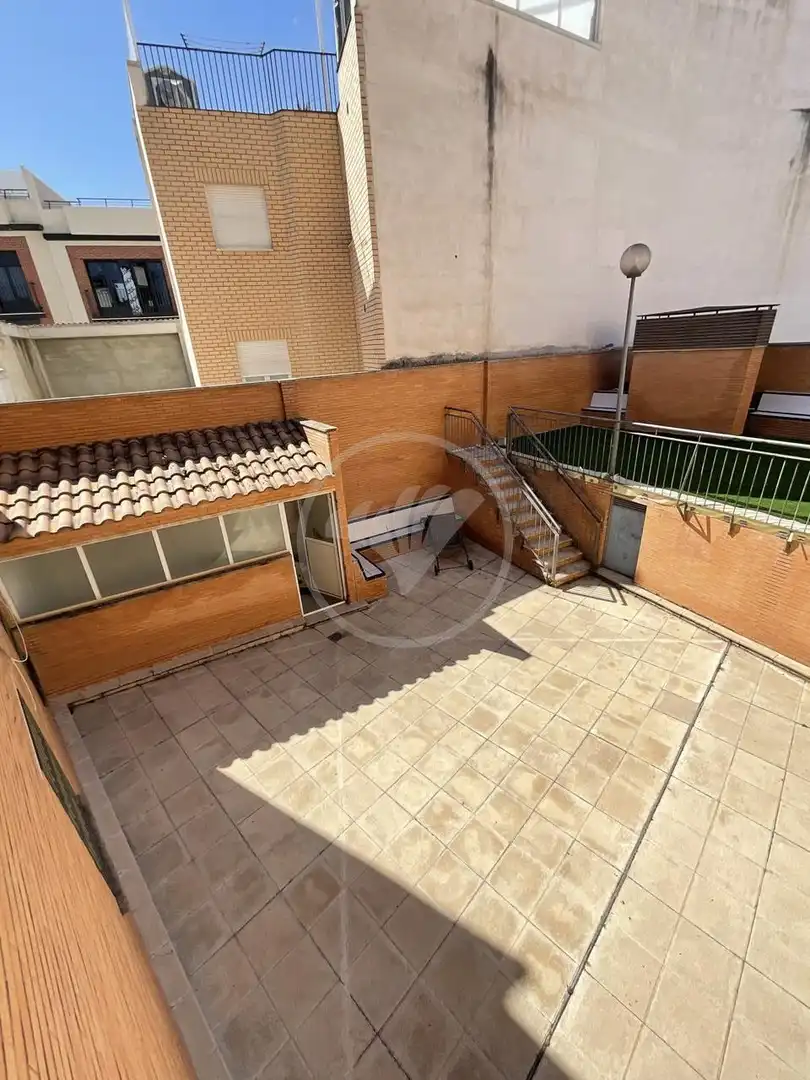 Terrasse von Wohnung zum Verkauf in Linares mit Klimaanlage