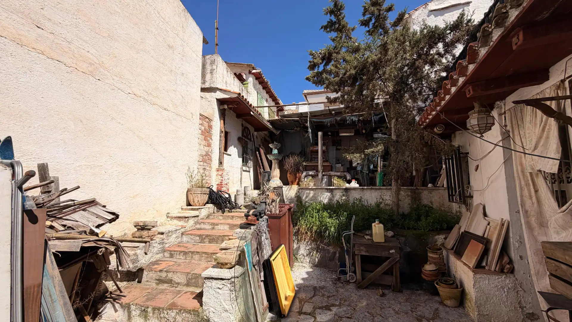 Vista exterior de Casa adosada en venta en Huétor Vega con Jardín privado y Balcón