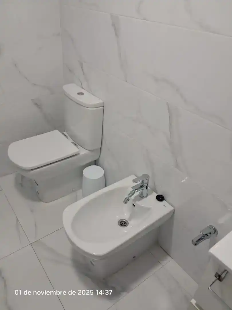Bany de Apartament en venda en Miramar amb Aire condicionat, Piscina i Balcó