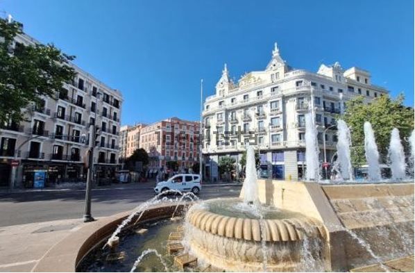 Vista exterior de Pis en venda en  Madrid Capital