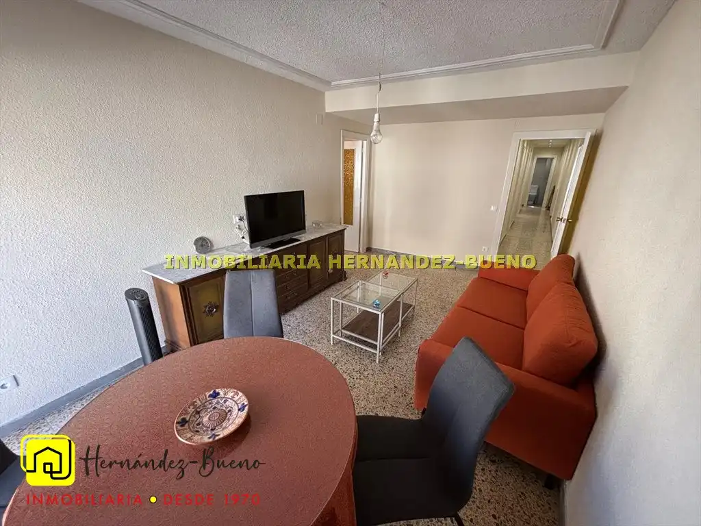 Wohnzimmer von Wohnung zur Miete in Salamanca mit Heizung, Möbliert und Balkon