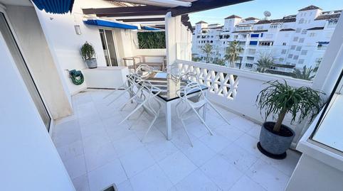 Foto 3 de Ático de alquiler en Paraiso - Barronal, Estepona