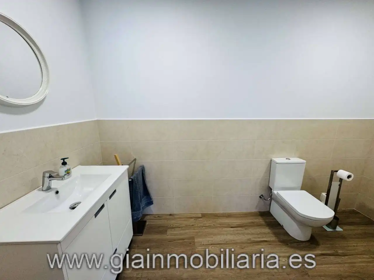 Geschaftsraum zur Miete in Calle Áreas, Baiona