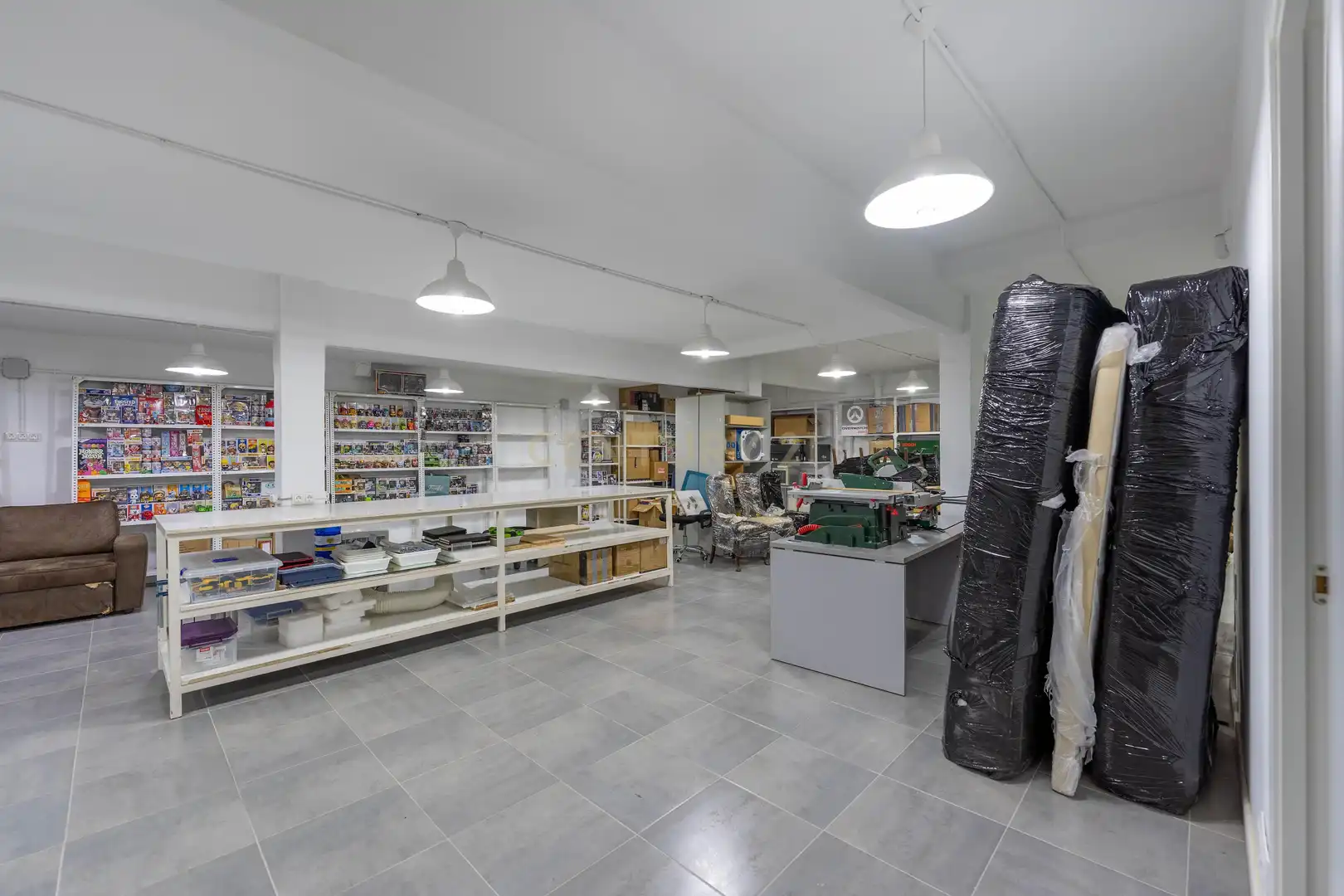 Local en venta en Madrid con Internet