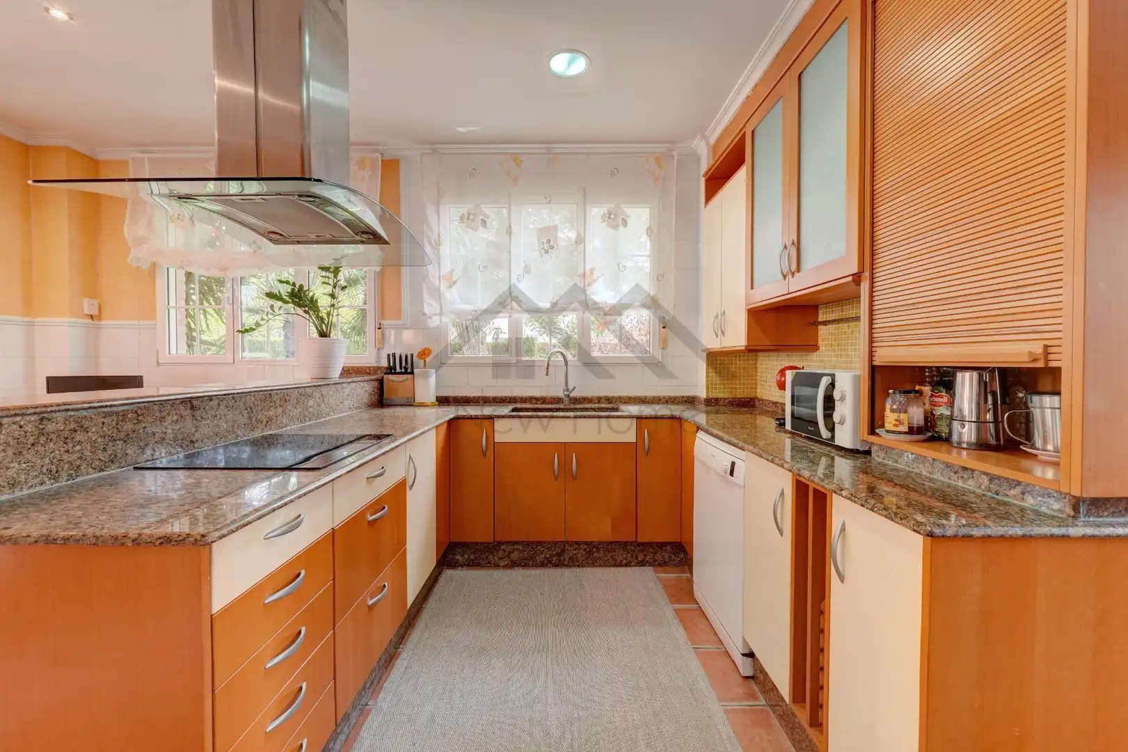 Kitchen of Houses for sale in La Pobla de Vallbona  with Heating, Private garden and Terrace
