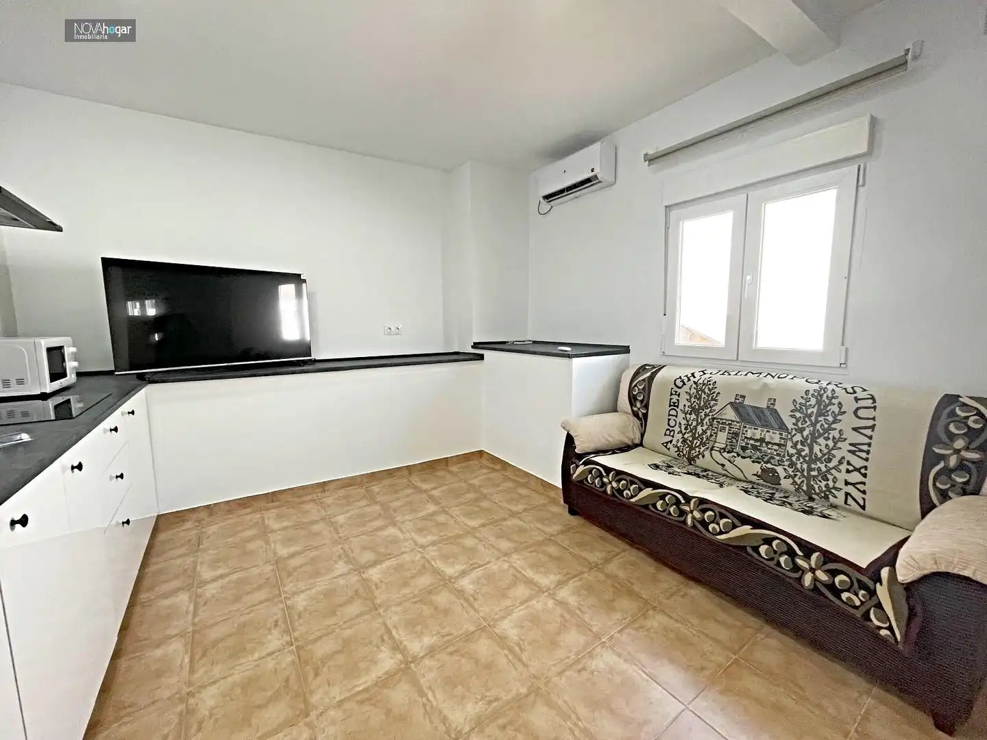 Wohnzimmer von Wohnung zur Miete in Málaga mit Klimaanlage, Heizung und Möbliert