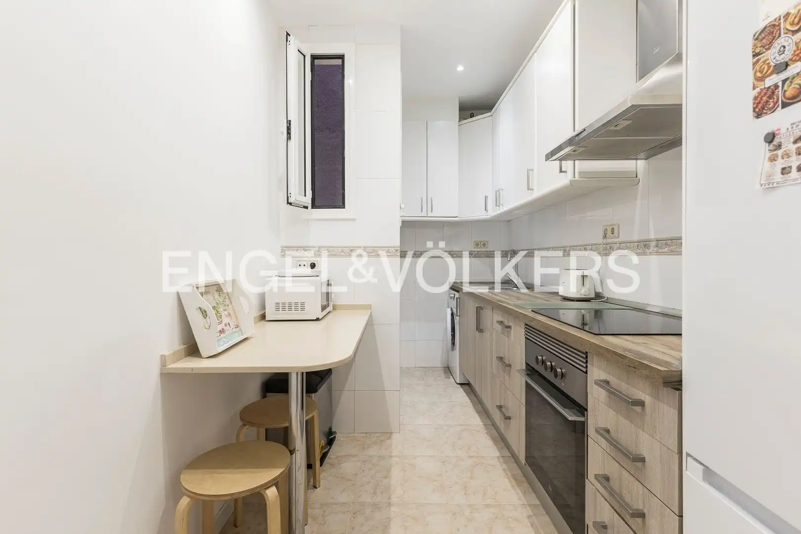 Kitchen of Flat for sale in Barcelona  with Air Conditioner, Heating and Terrace