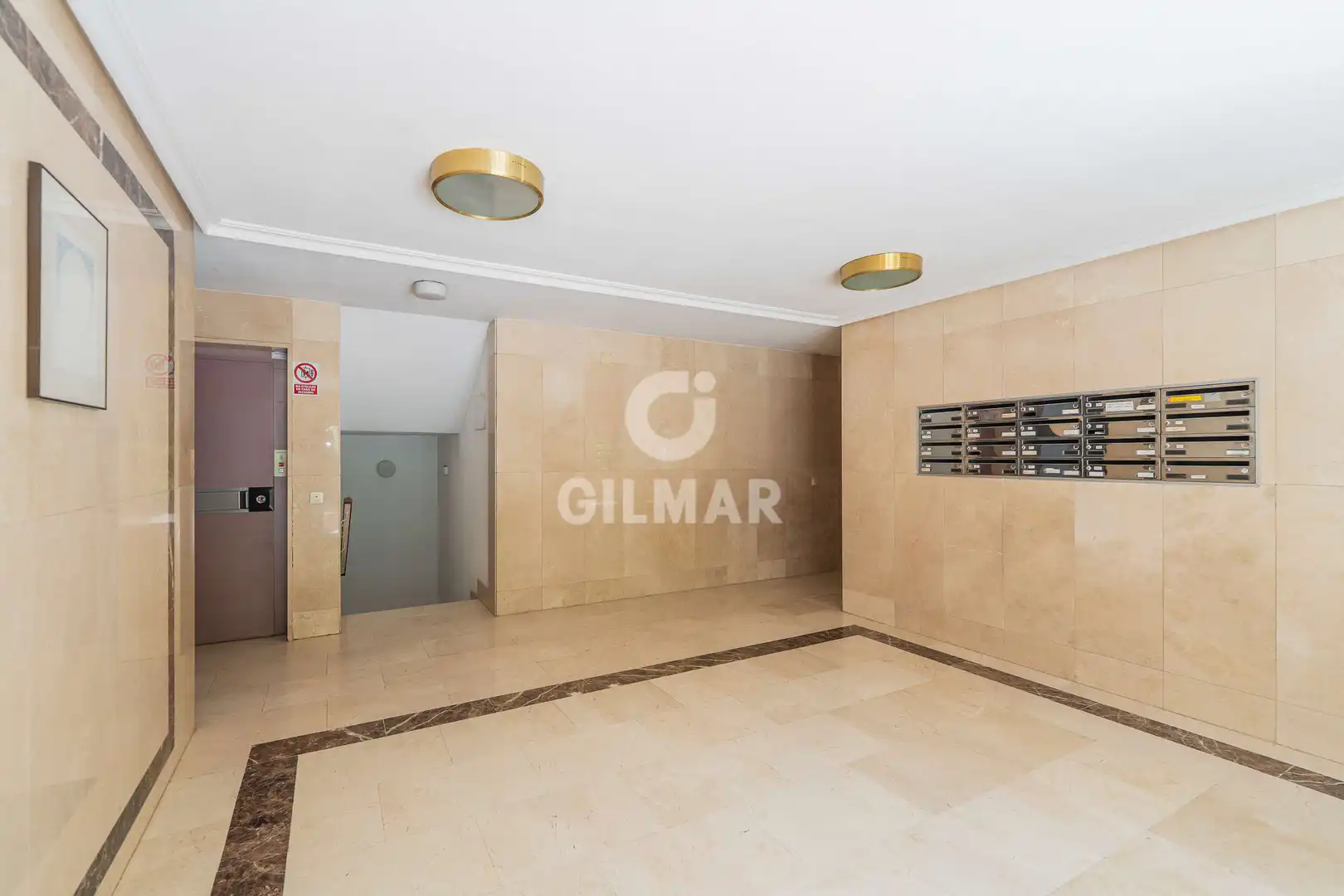 Wohnung zum Verkauf in Pozuelo de Alarcón mit Heizung, Privatgarten und Abstellraum