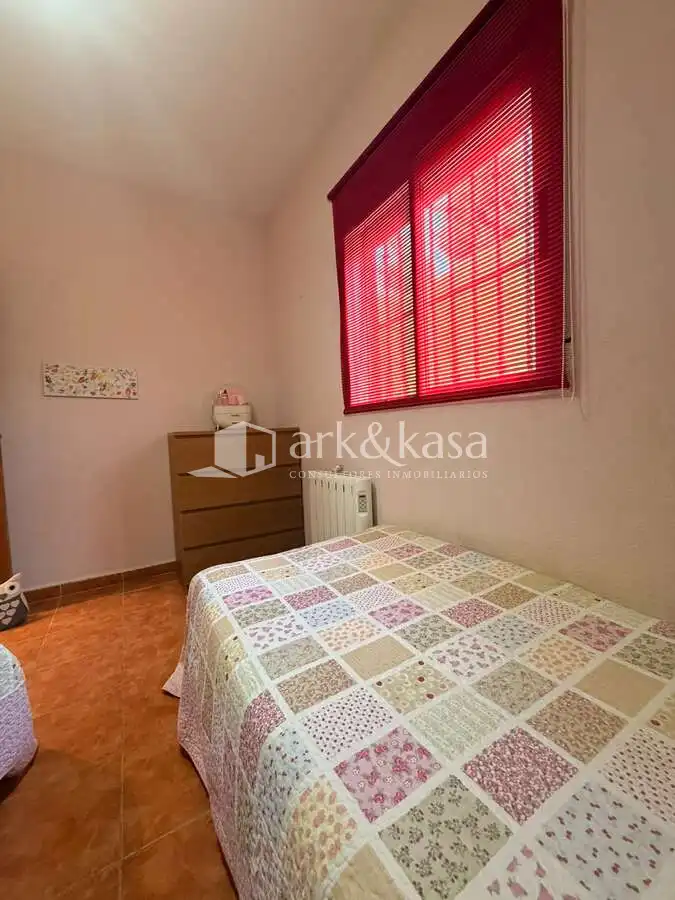 Chalet con piscina en venta en Urbanizaciones, imagen 26