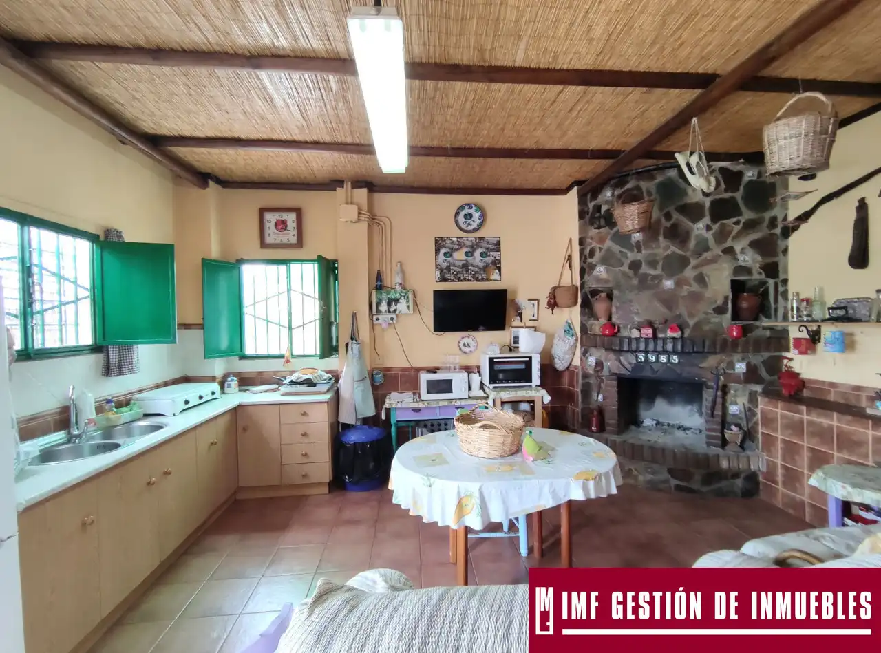Cocina de Finca rústica en venta en Vélez-Málaga con Jardín privado, Terraza y Trastero