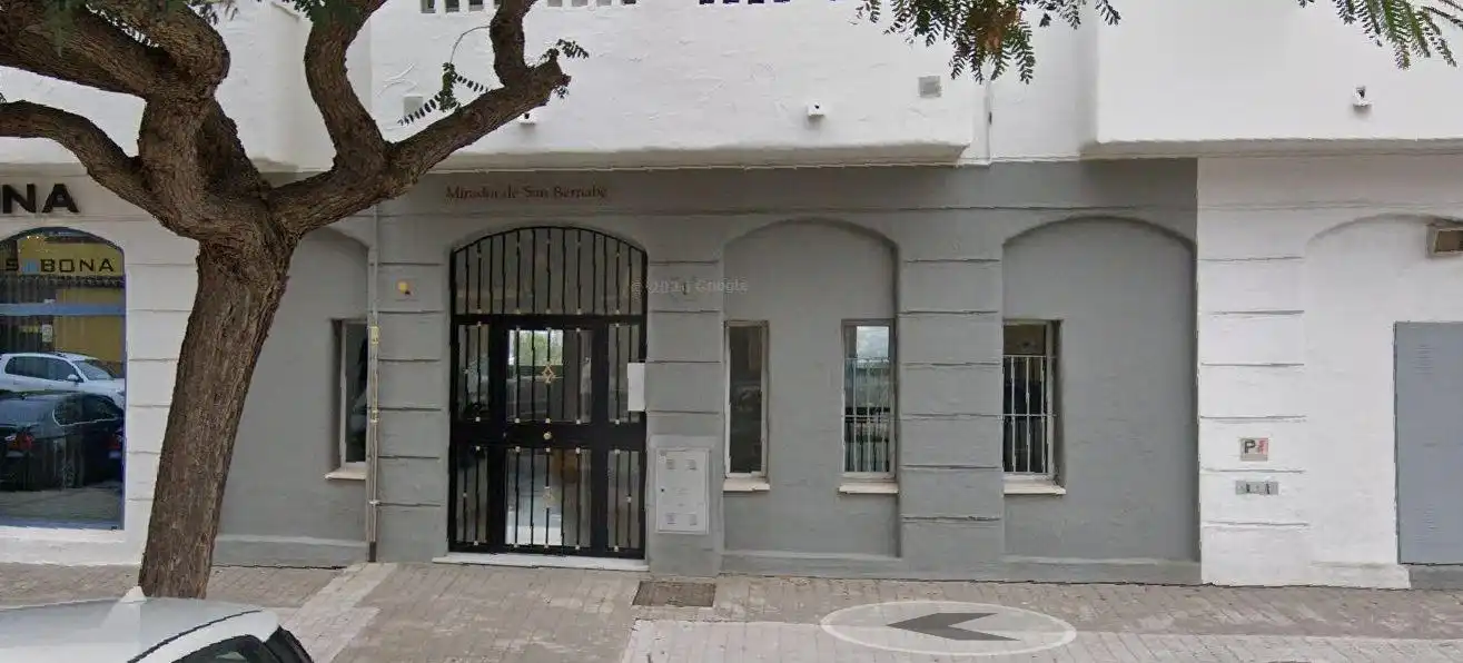 Vista exterior de Piso en venta en Algeciras