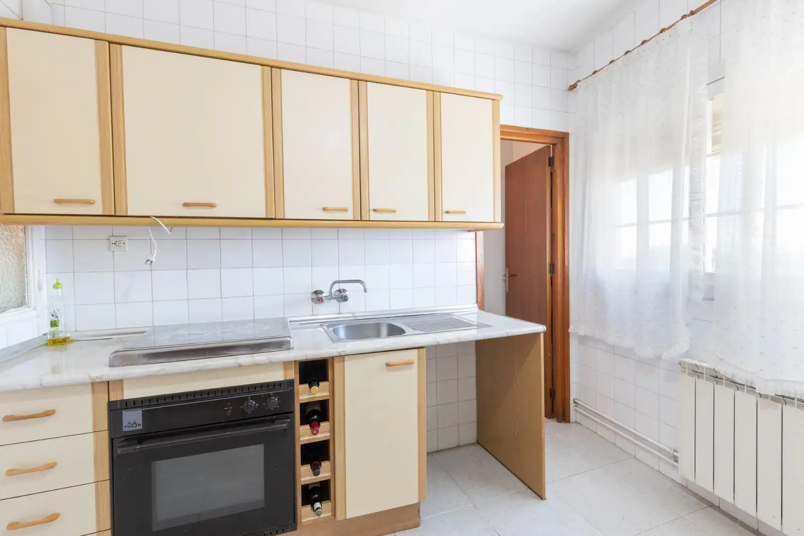 Kitchen of Buildings for sale in La Zubia