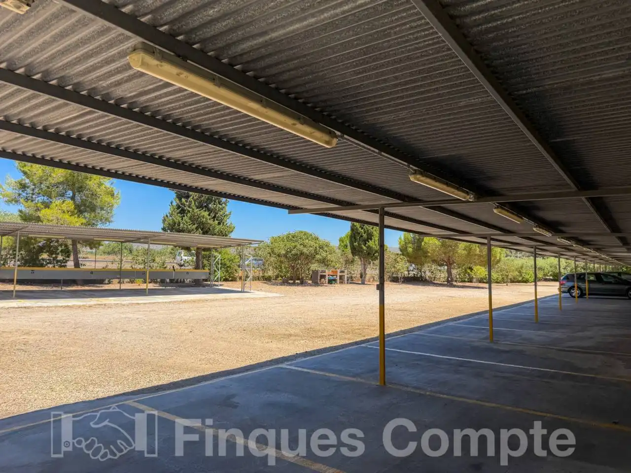 Aparcament de Apartament en venda en Roda de Berà amb Aire condicionat, Terrassa i Traster