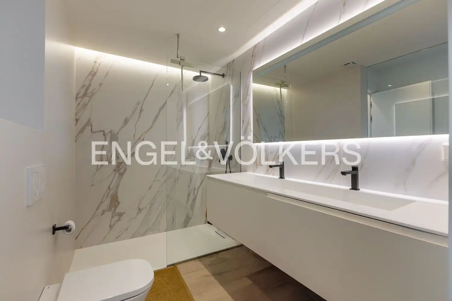 Bathroom of Flat for sale in Pedreguer  with Air Conditioner, Heating and Private garden