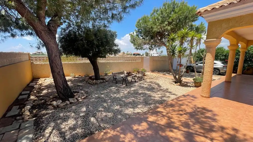 Casa o chalet en venta en Urbanización Veneziola B, 1321, Veneziola