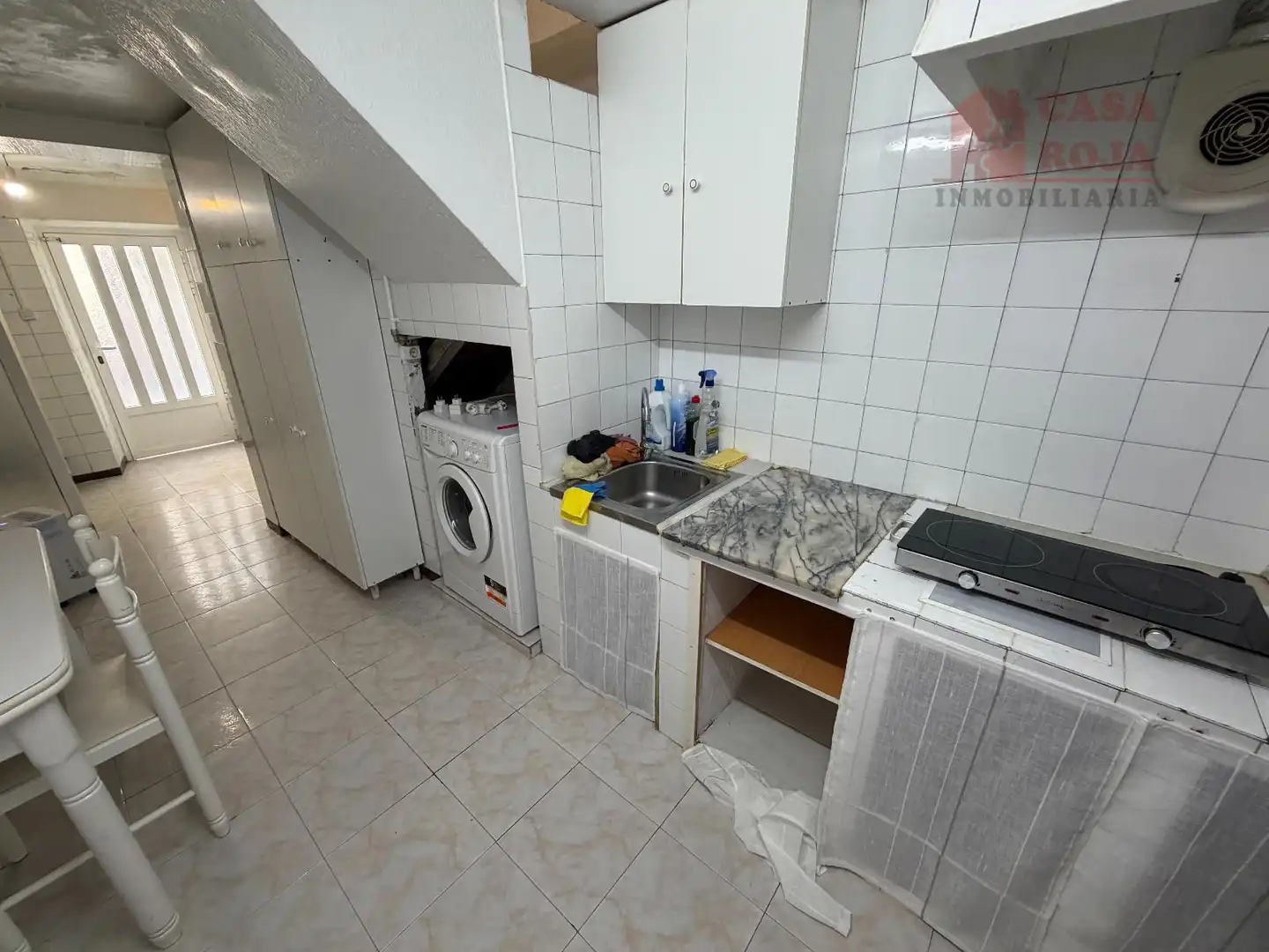 Kitchen of Houses for sale in Cangas   with Washing machine and Balcony
