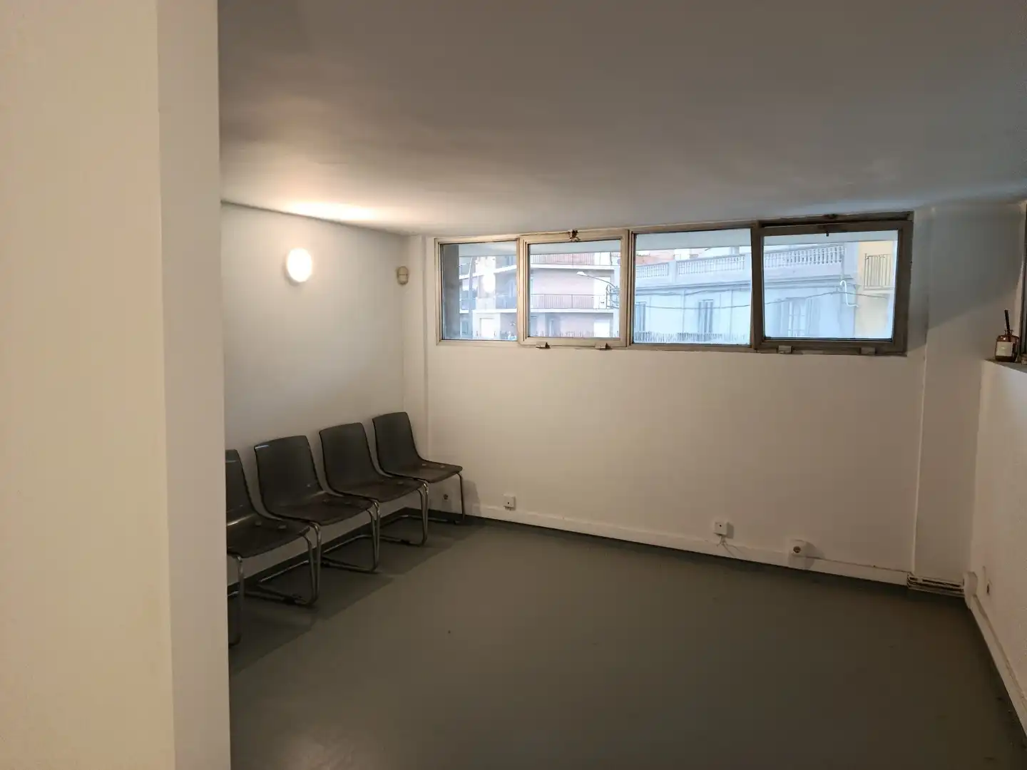 Local comercial en venda a AIGUETA (La Bisbal d'Empordà), imagen 10