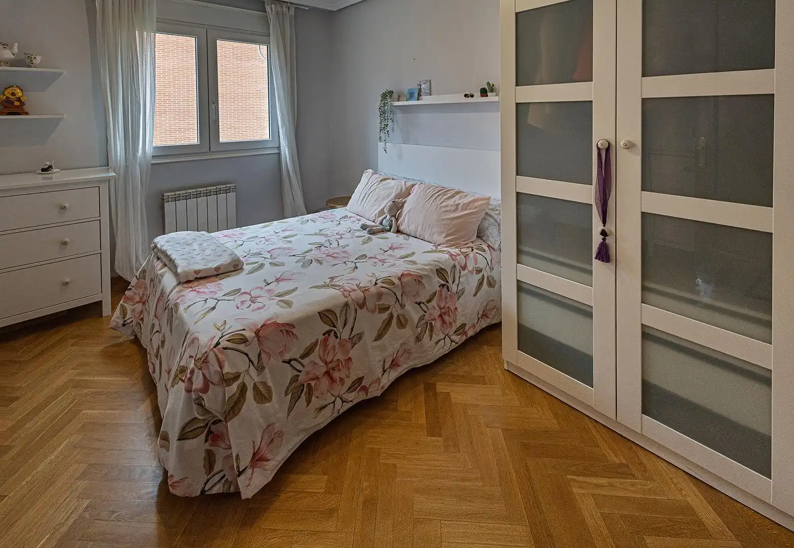 Dormitori de Casa o xalet en venda en Valladolid amb Calefacció, Jardí privat i Parquet