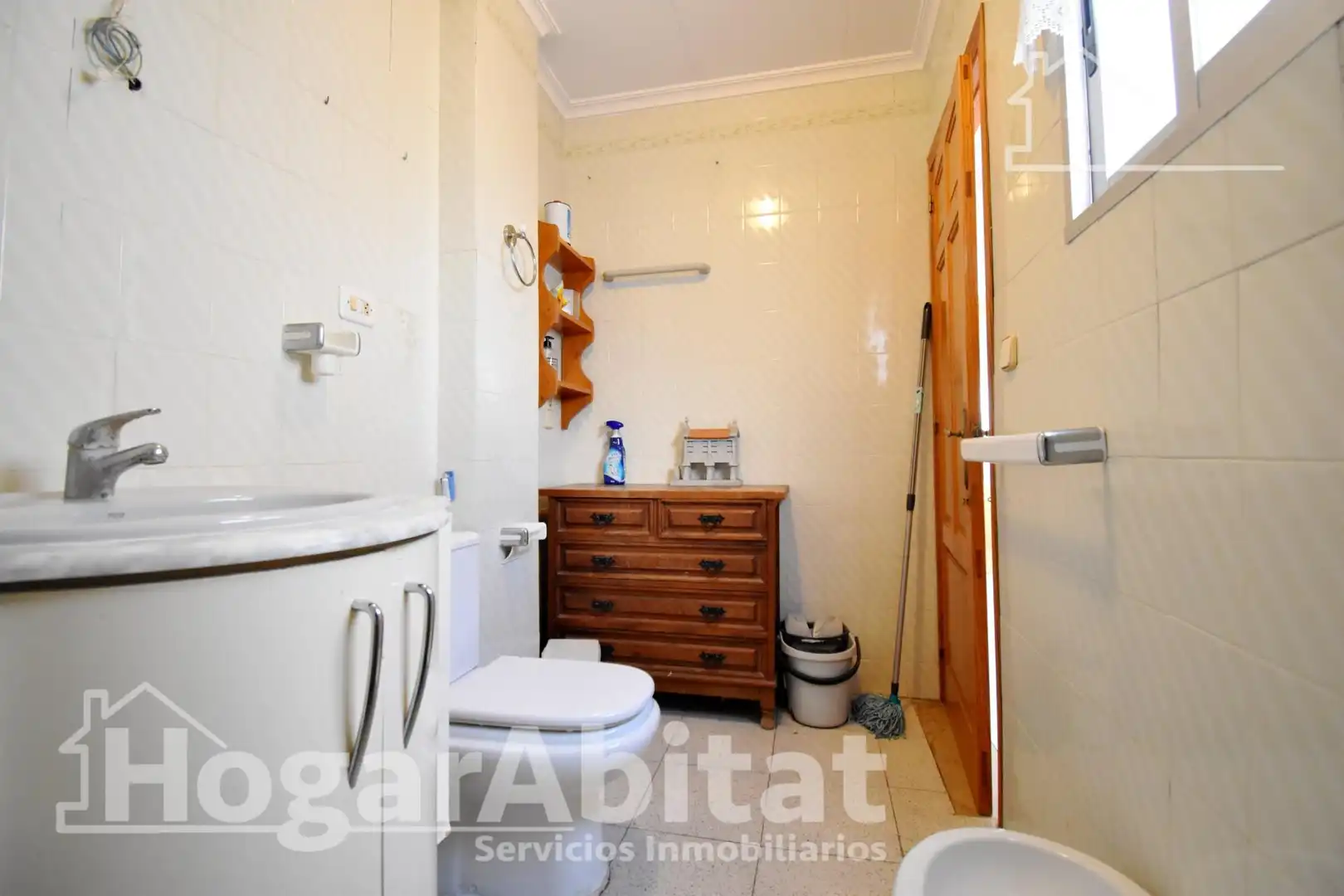 Baño de Piso en venta en Bellreguard con Aire acondicionado, Calefacción y Terraza