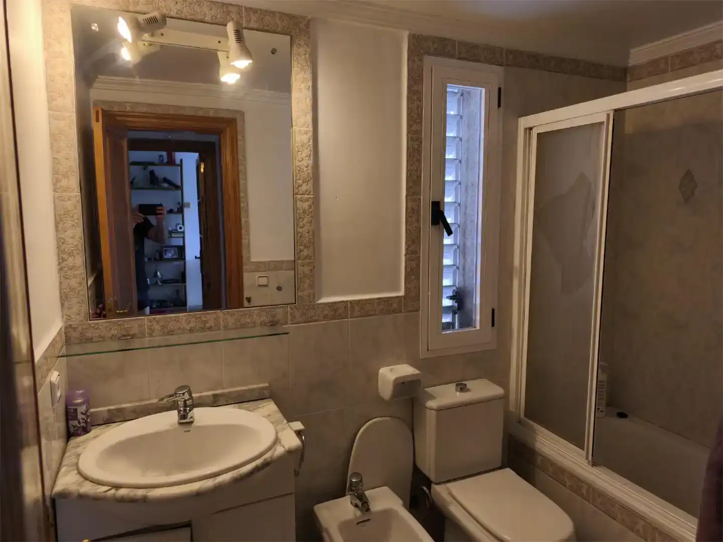 Bathroom of Flat for sale in  Palma de Mallorca  with Air Conditioner and Balcony