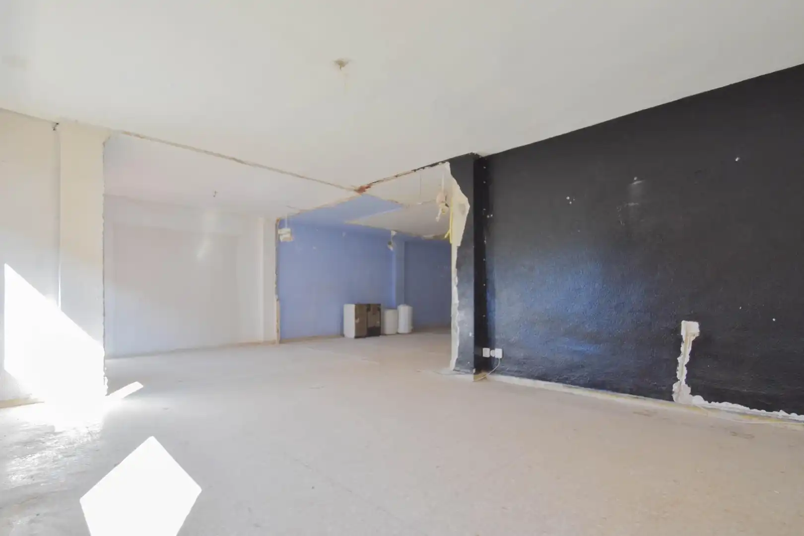 Edificio en venta en Huétor Vega