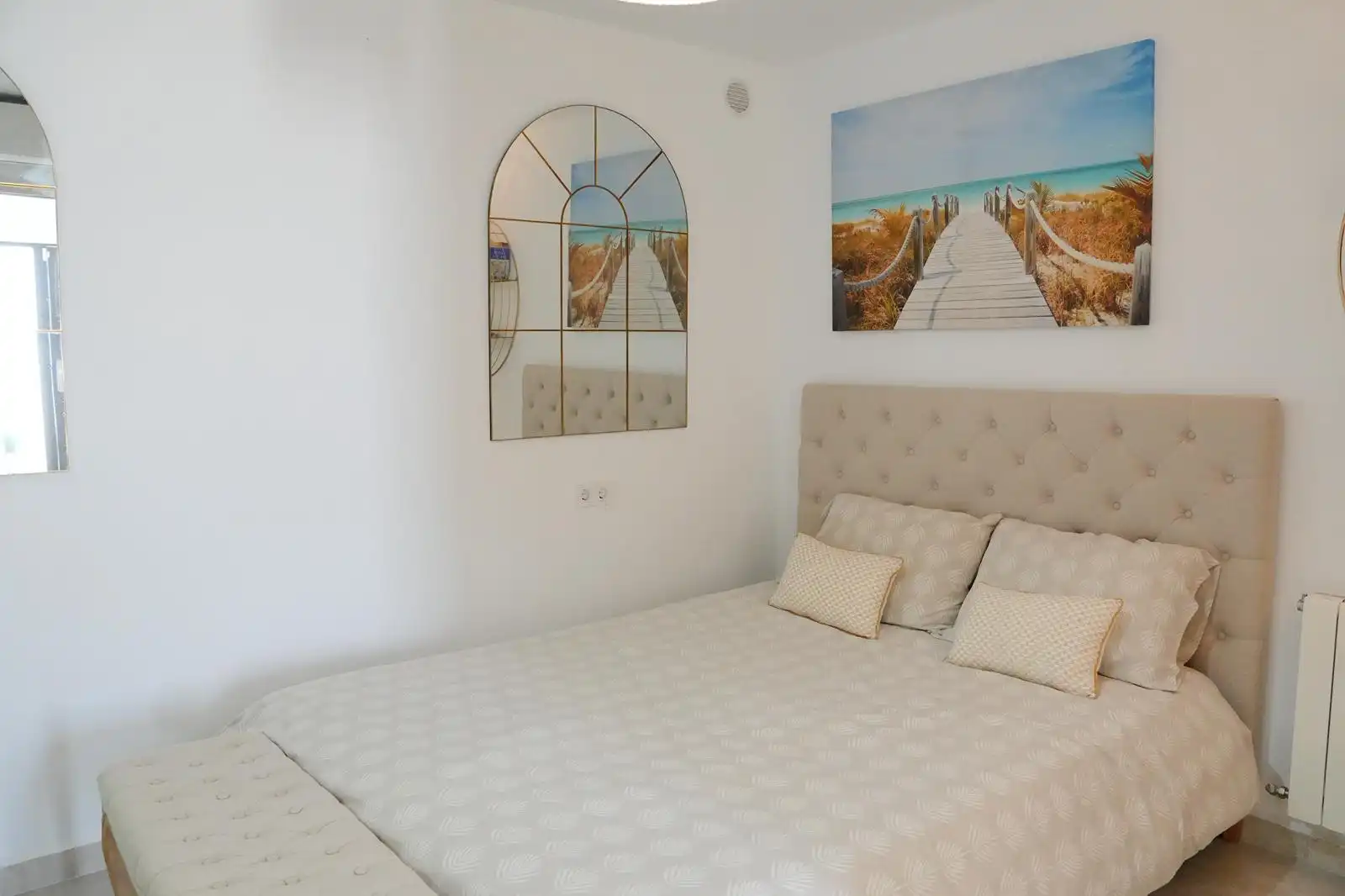 Dormitori de Casa o xalet de lloguer en Marbella amb Jardí privat, Terrassa i Piscina