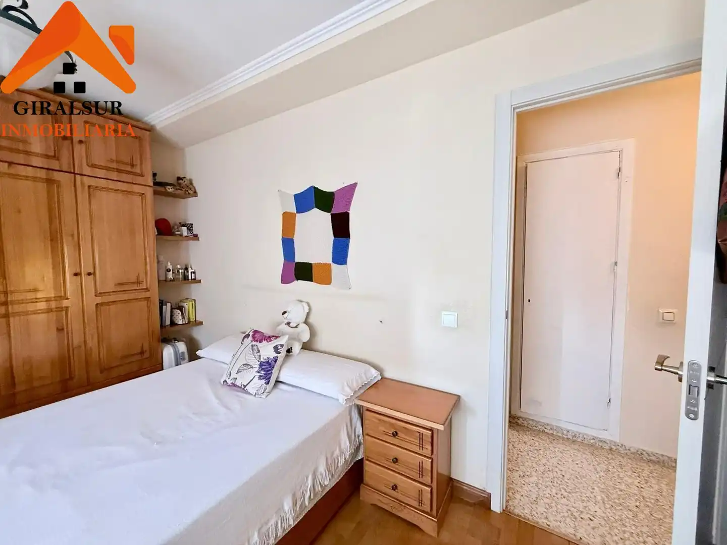 Bedroom of Flat for sale in Sevilla  with Air Conditioner and Terrace
