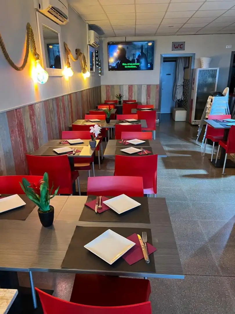 Local comercial en alquiler en Les Salines - Pla de Sant Pere, imagen 7