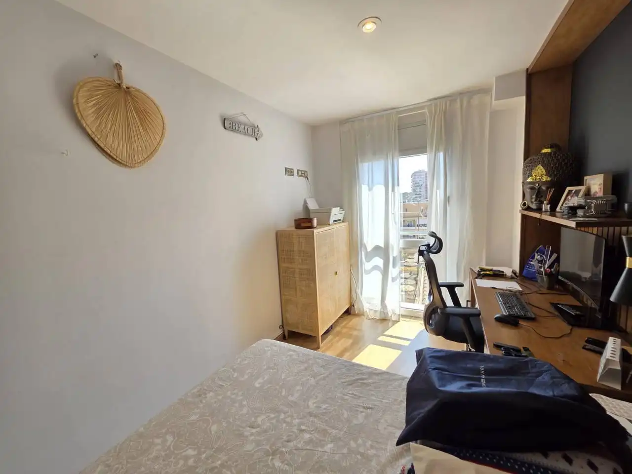 Habitación de Ático en venta en Mataró con Aire acondicionado, Calefacción y Terraza