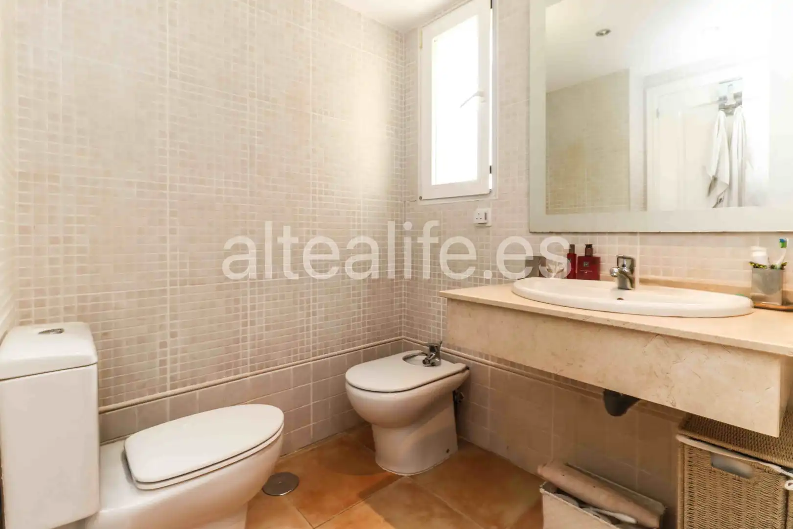 Baño de Apartamento de alquiler en Altea con Terraza, Amueblado y Horno