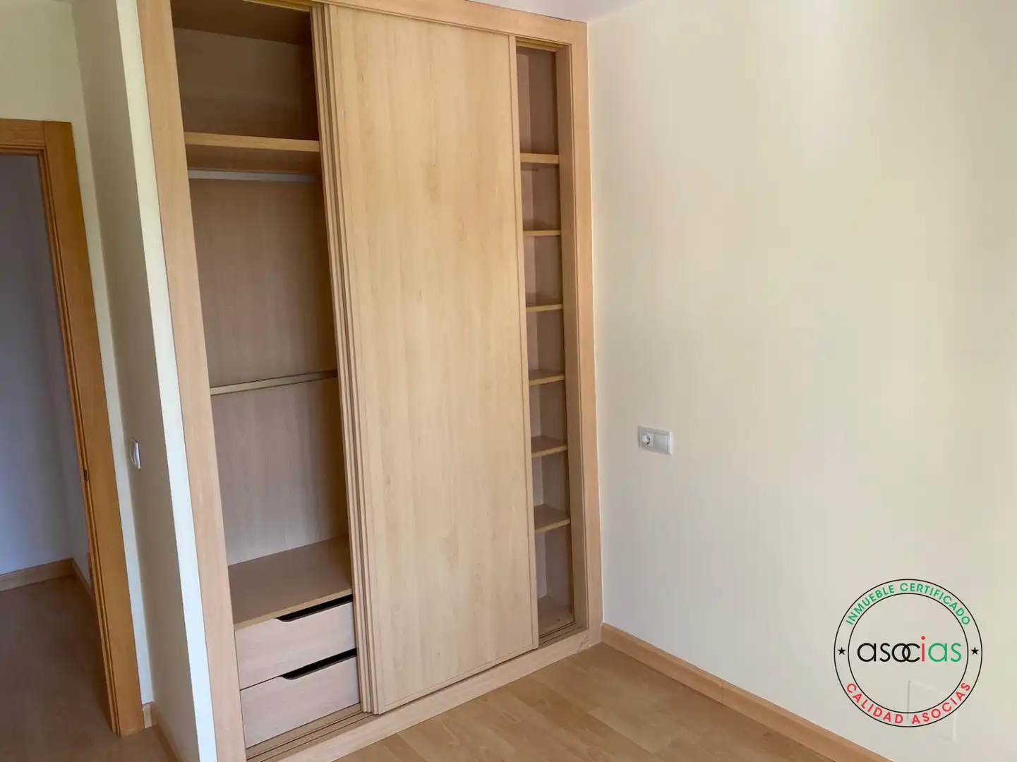 Habitación de Piso en venta en Carreño con Calefacción, Jardín privado y Trastero