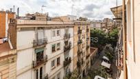 Vista exterior de Apartament en venda en  Barcelona Capital amb Aire condicionat, Calefacció i Parquet