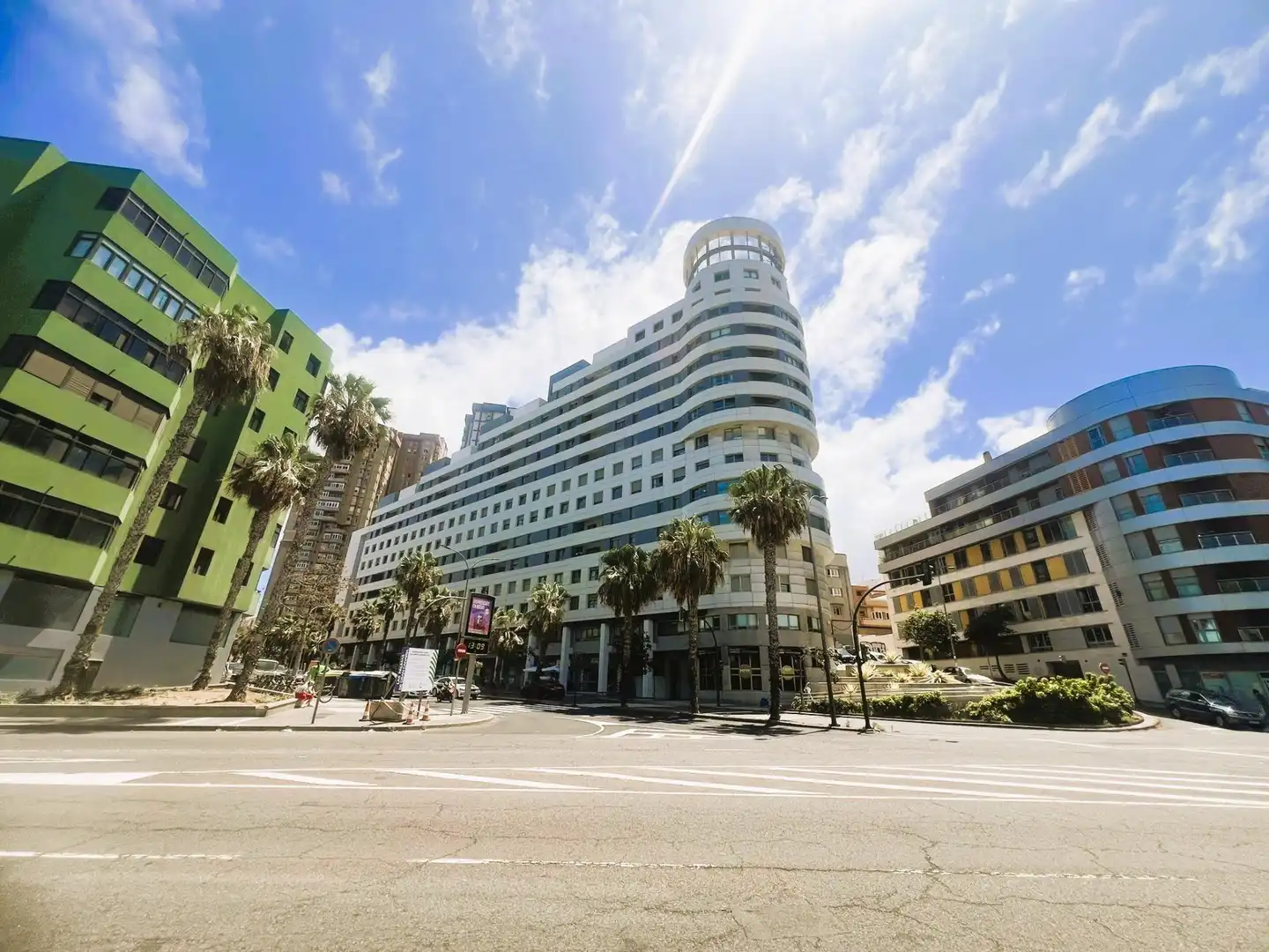 Vista exterior de Dúplex en venda en Las Palmas de Gran Canaria amb Traster i Moblat