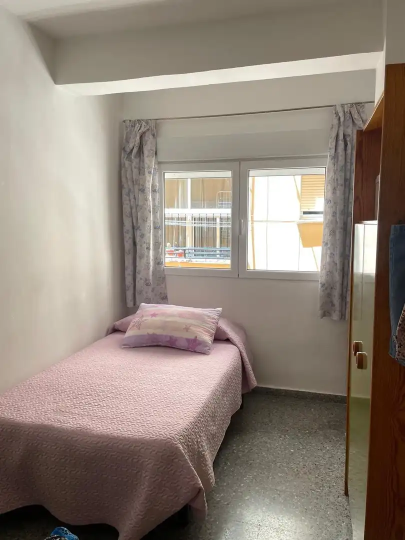 Bedroom of Flat for rent in Granada