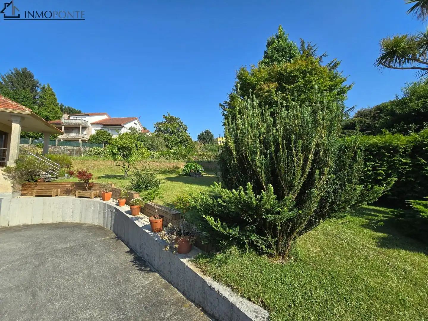 Jardí de Casa o xalet en venda en Pontevedra Capital  amb Calefacció, Jardí privat i Terrassa