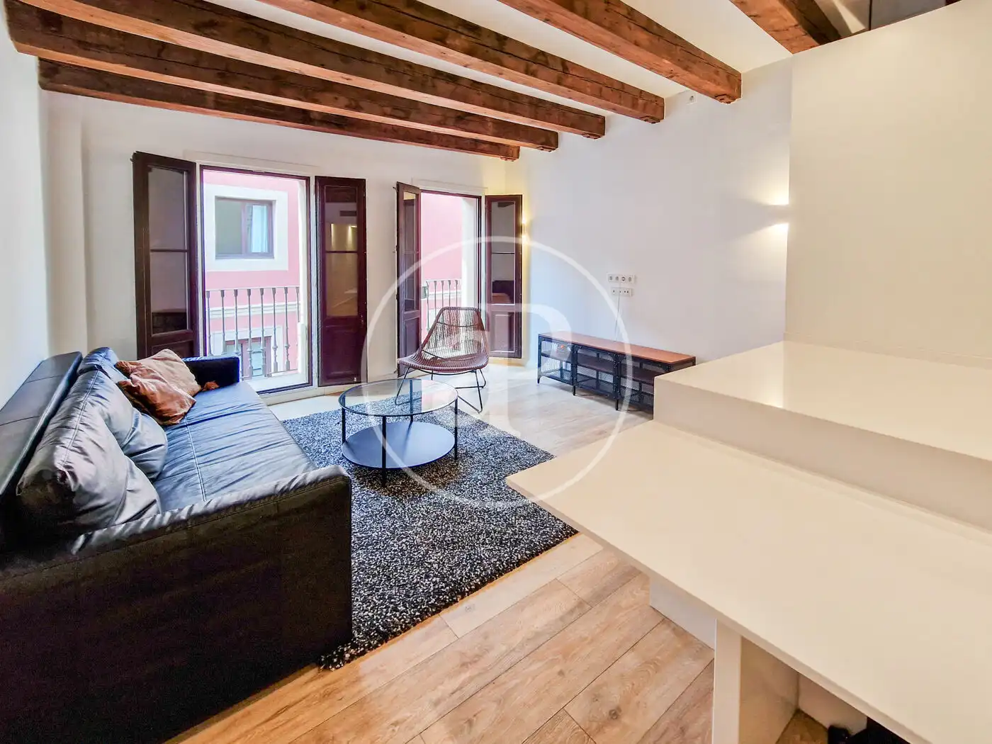 Sala d'estar de Pis en venda en Barcelona amb Aire condicionat, Calefacció i Terrassa