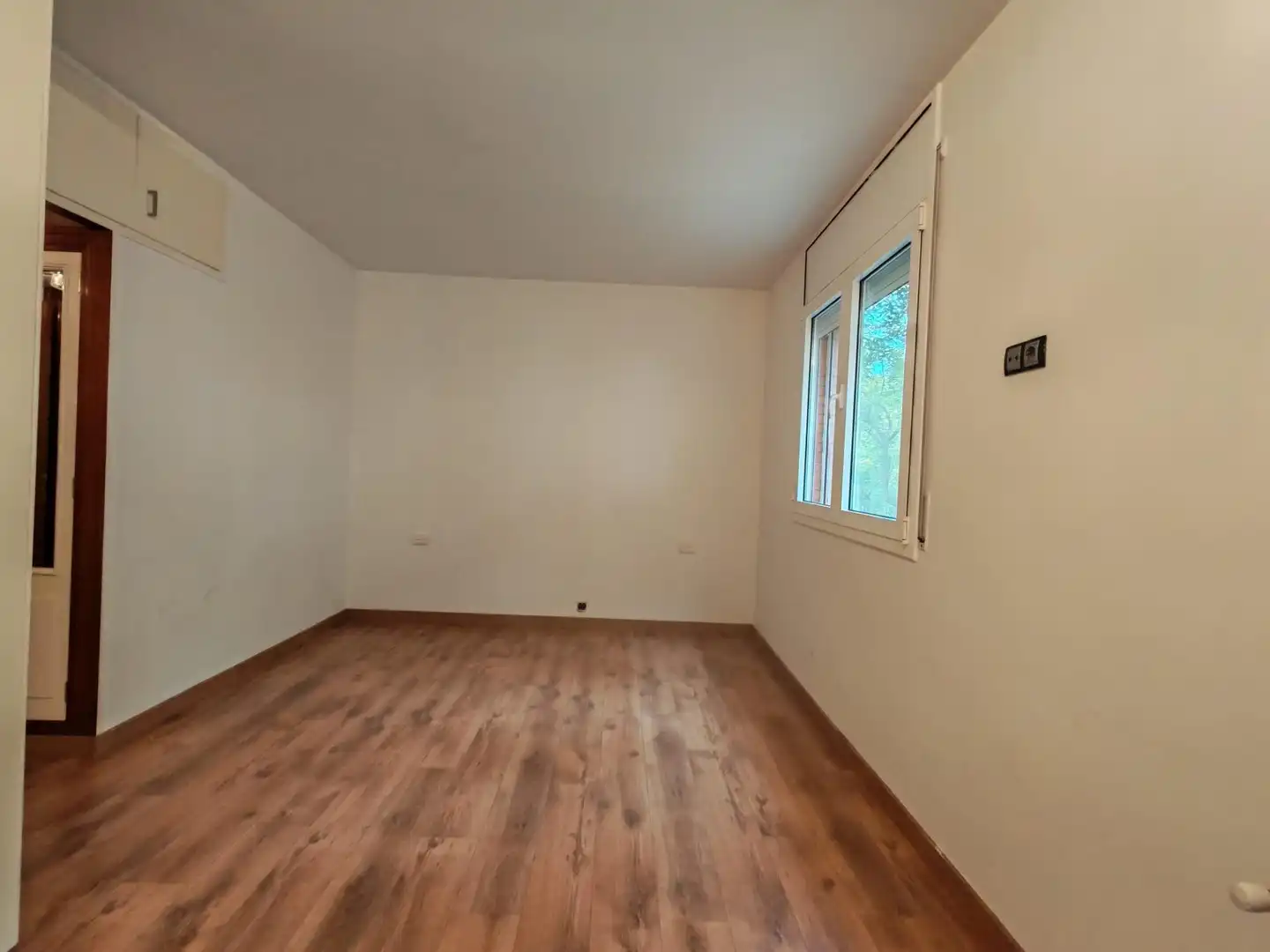 Habitación de Apartamento en venta en Barcelona con Calefacción, Parquet y Balcón