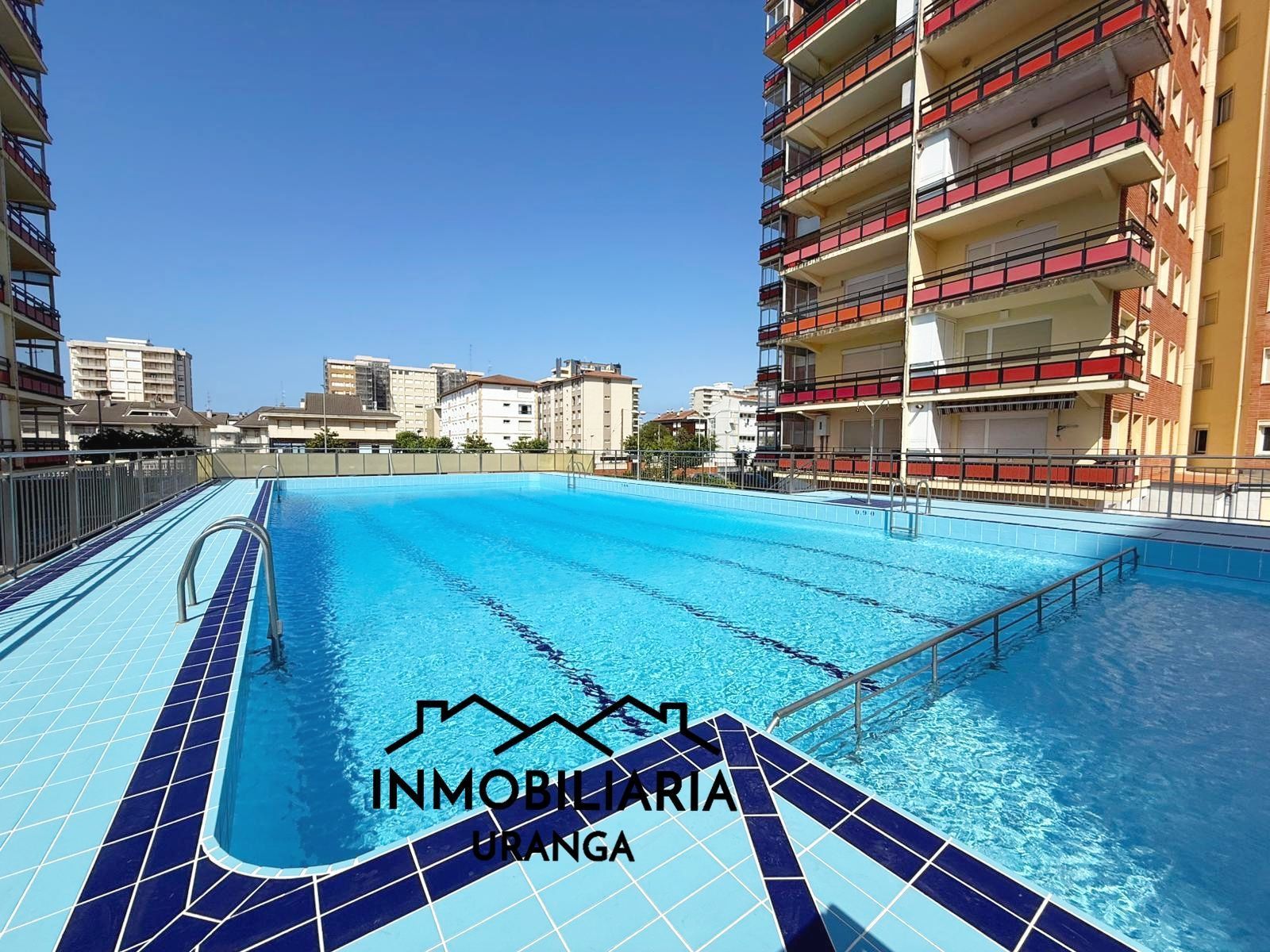 Swimming pool of Flat for sale in Laredo  with Heating, Terrace and Community pool