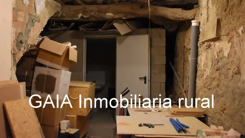 Casa adosada en venda en Maella