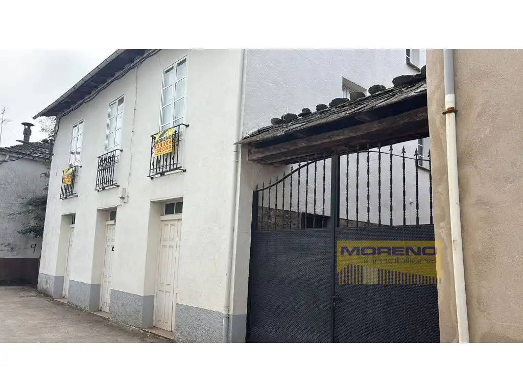 Exterior view of Houses for sale in Triacastela