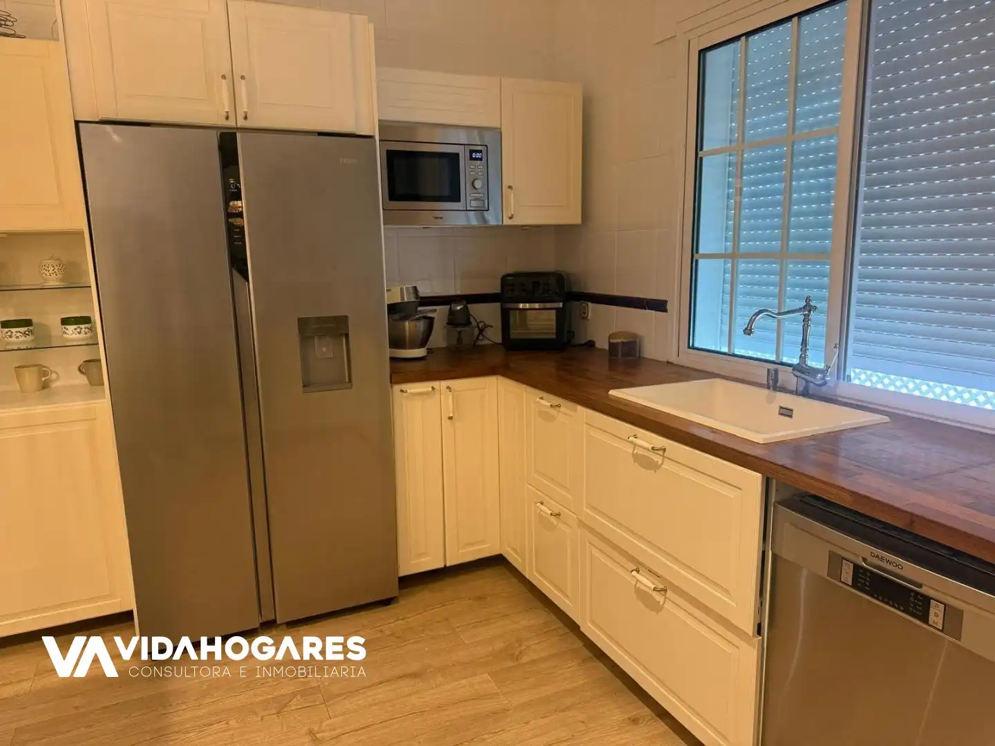 Kitchen of Flat for sale in Rota  with Terrace