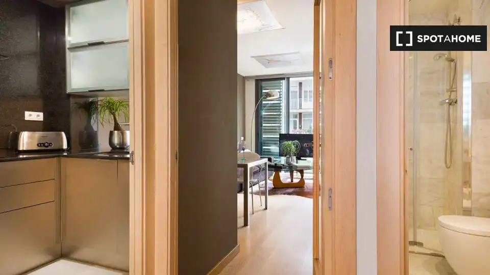 Flat with terrace to rent in Eixample, imagen 15