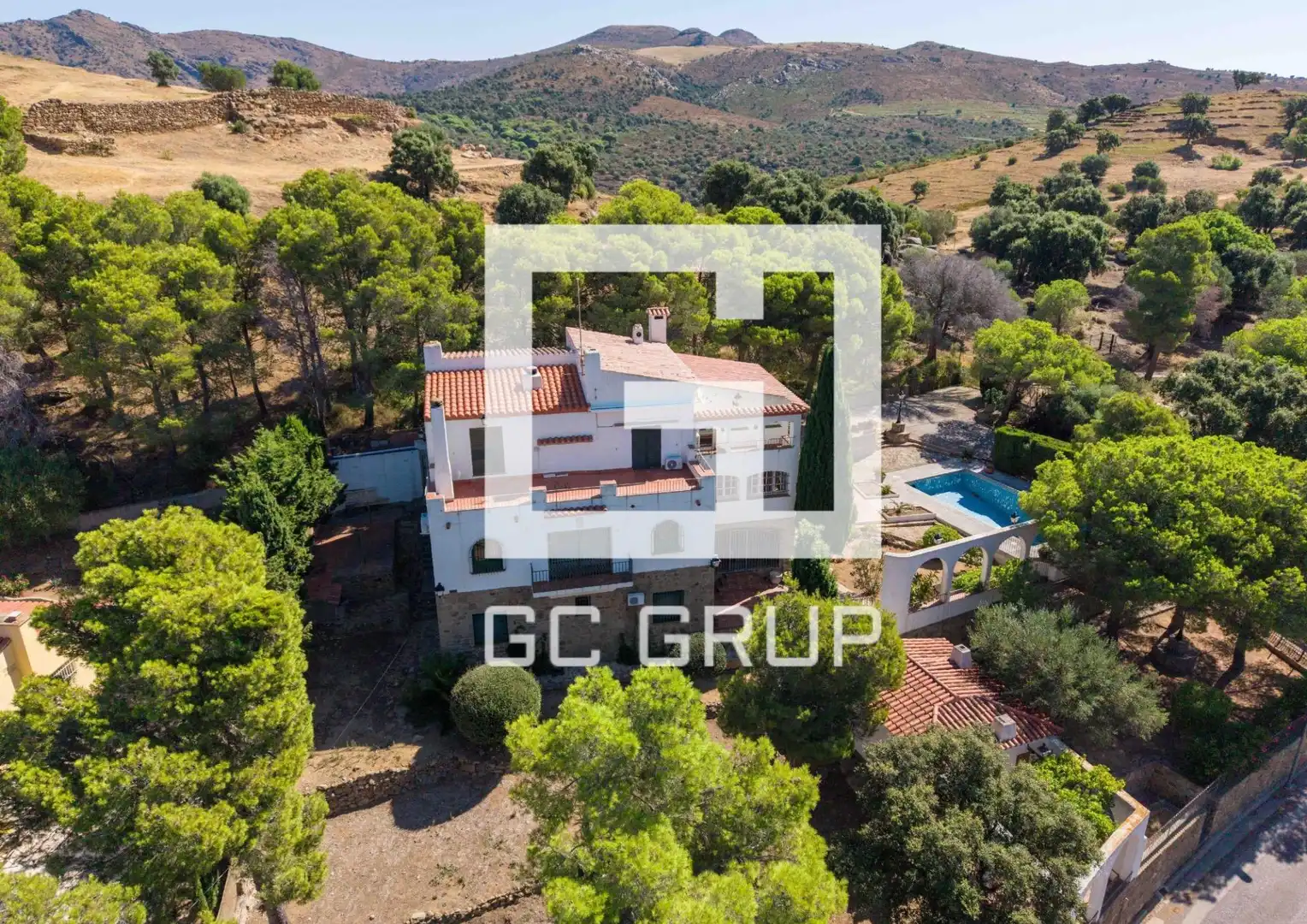 Chalet con terraza en venta en Almadrava - Canyelles - Puig-Rom